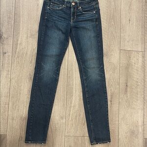 American Eagle Outfitters Dark Blue Skinny Women's Jeans Size 2